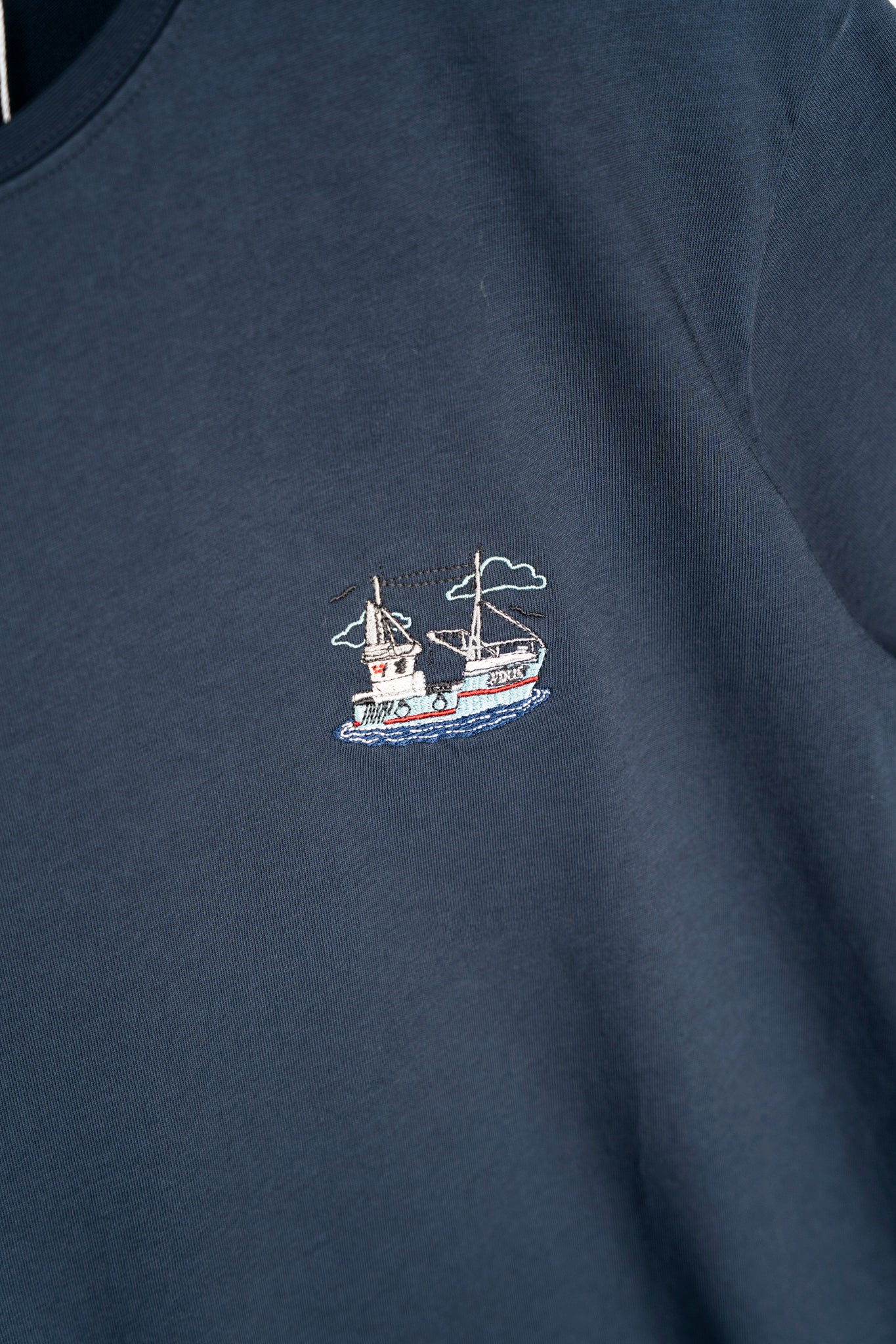 Den Levende Fiskerihavn T-shirt (Blueberry)