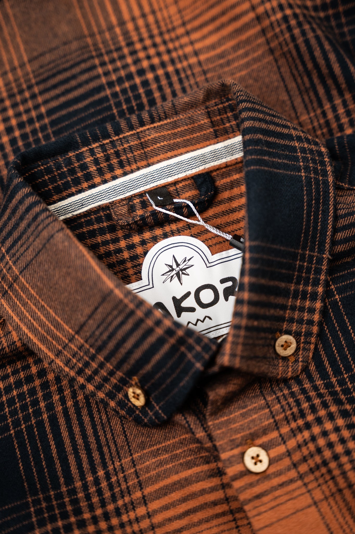 Inca Unna Shirt (Mocha Bisque/Blueberry)