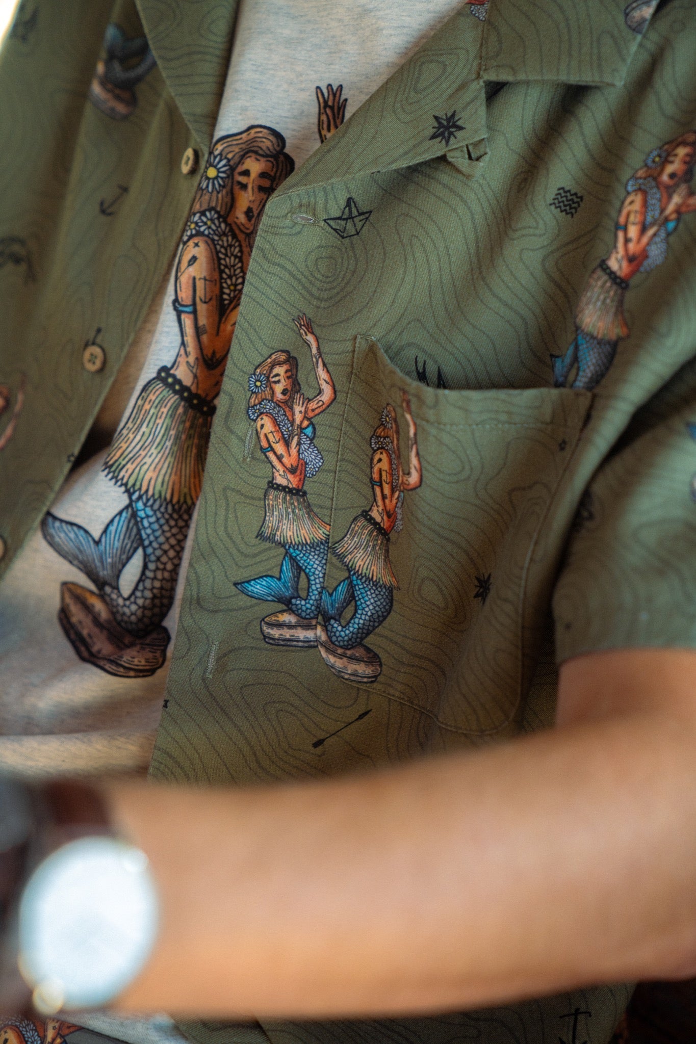 LAKOR Dashboard Hula Short Sleeve Shirt Short Sleeve Shirt Deep Lichen Green