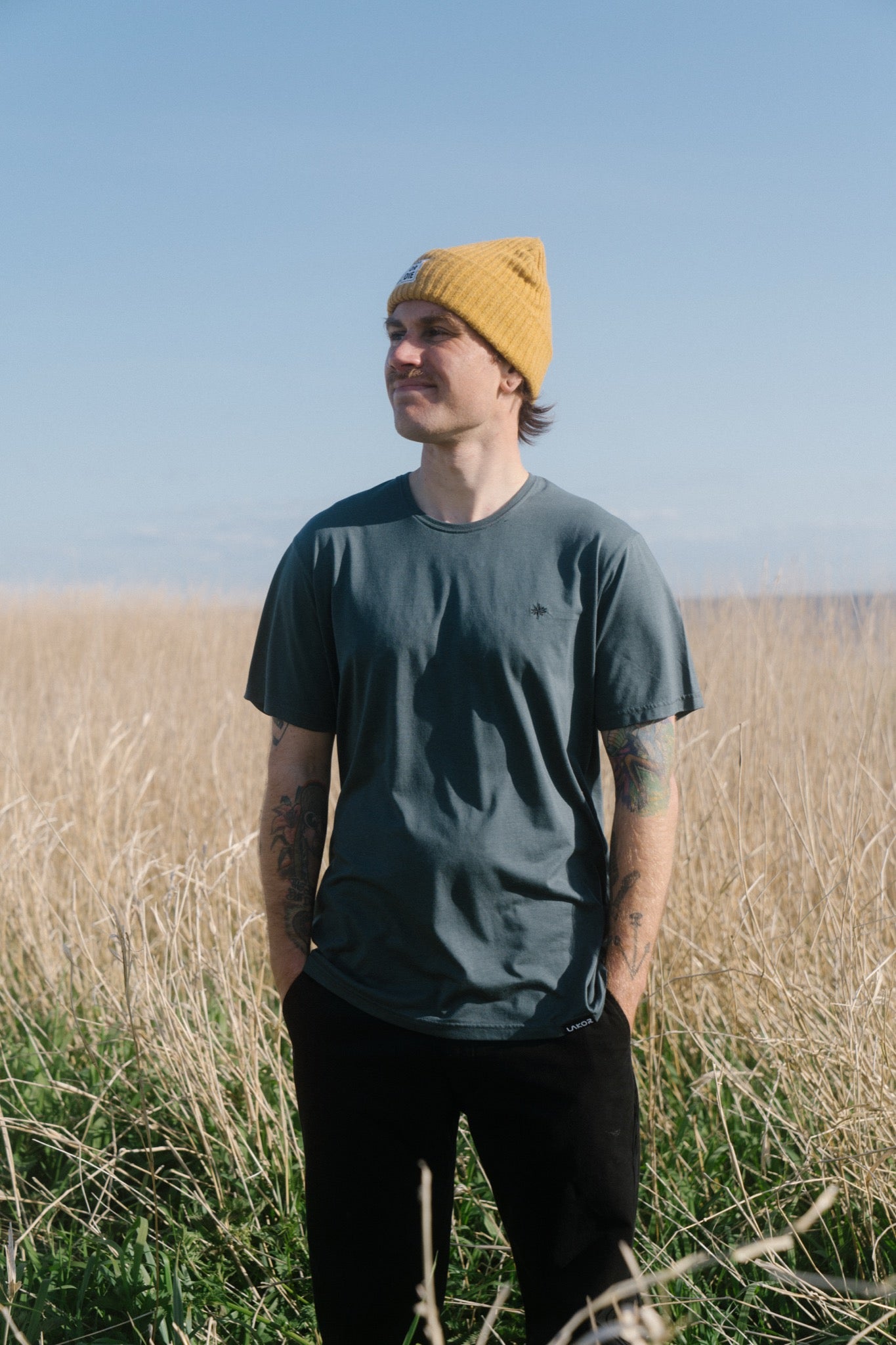 Æxplorer T-shirt (Green Gables)