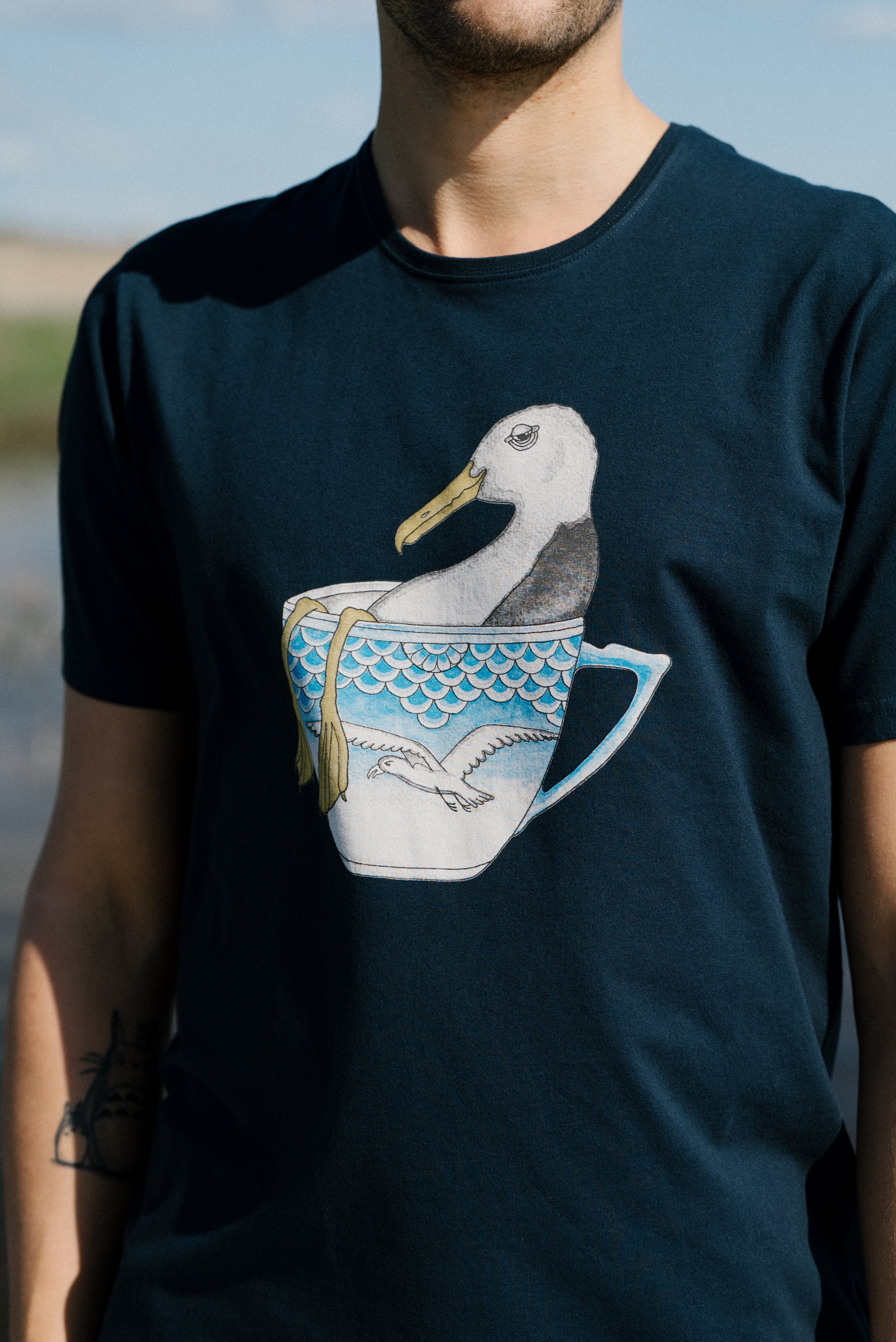 Seagull in a Cup T-shirt (Blueberry)