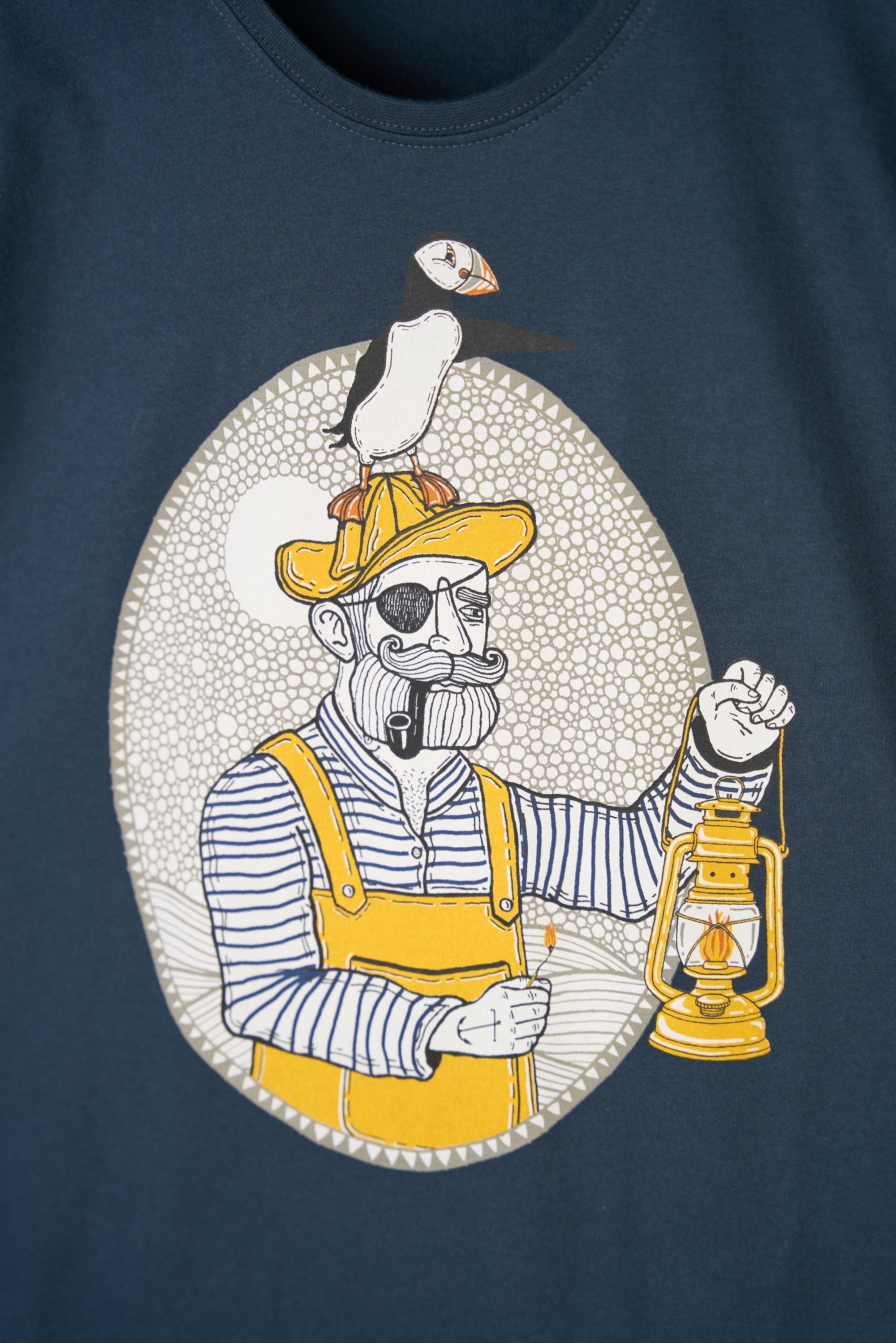 LAKOR Light the Way T-shirt T-Shirt Blueberry