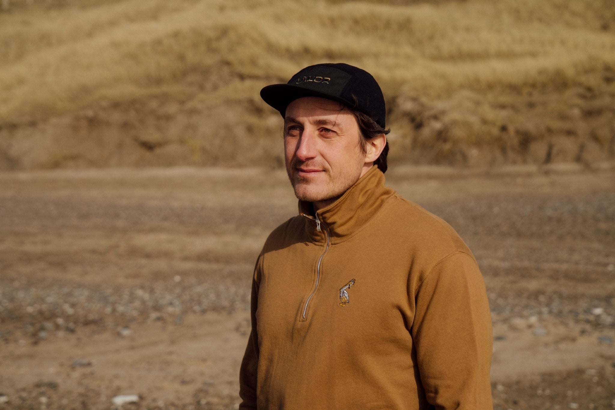 LAKOR Mini Pier Pelican Turtleneck Sweatshirt Rubber