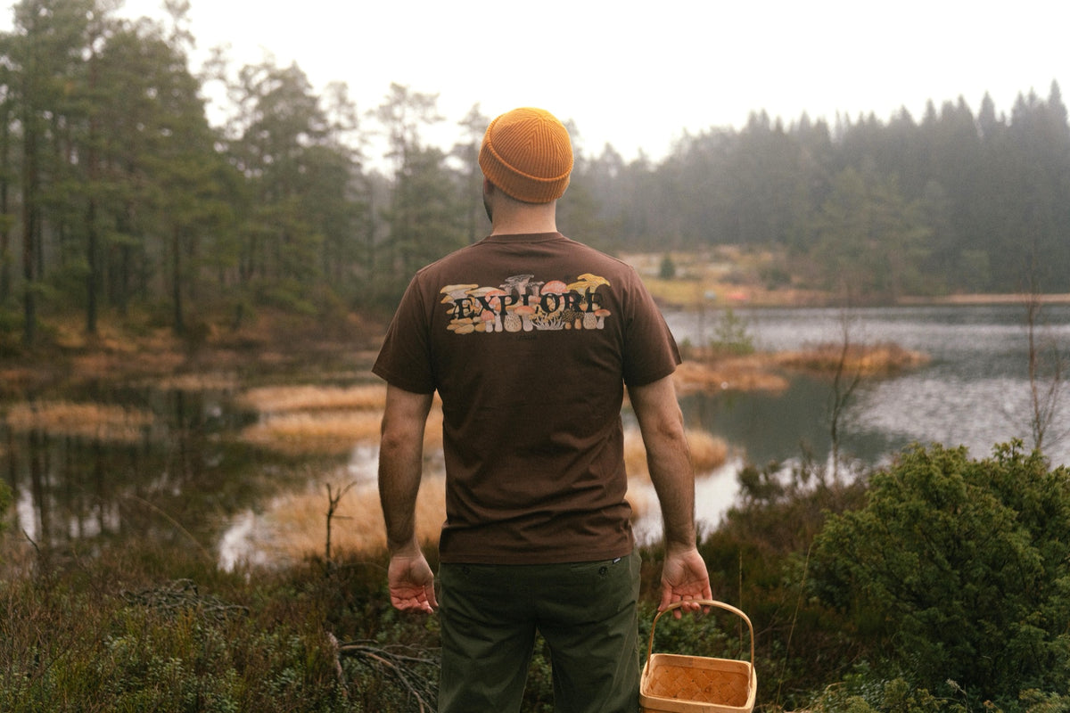LAKOR Mushroom Forest T-shirt T-Shirt Chicory Coffee