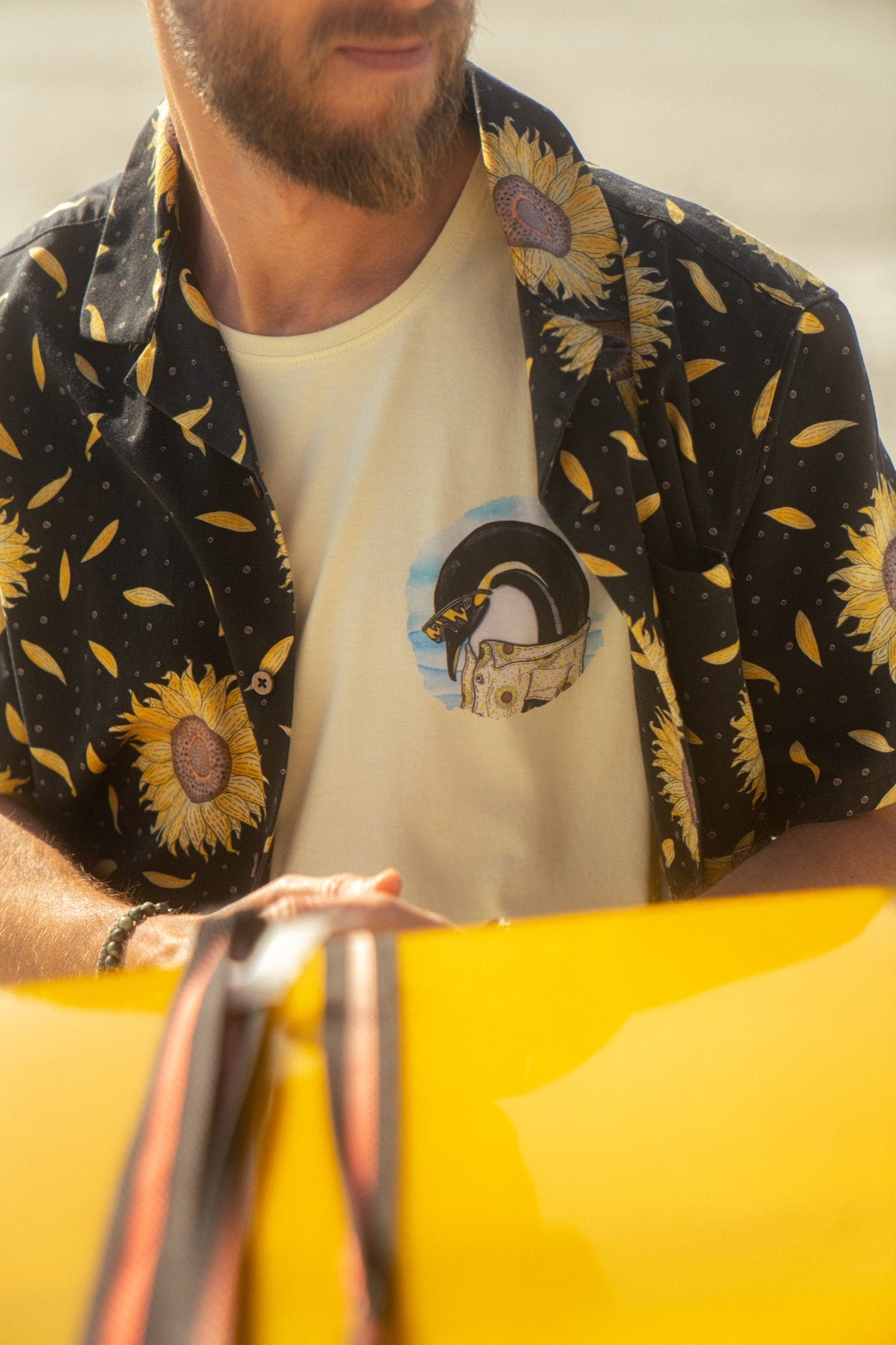 LAKOR Pool Party Penguin T-shirt T-Shirt Anise Flower