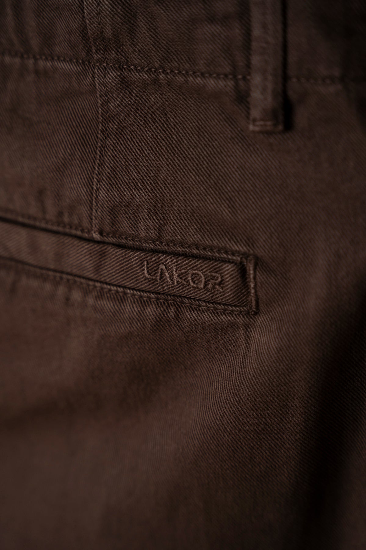 LAKOR Relaxed Twill Pants Pants Coffee Bean