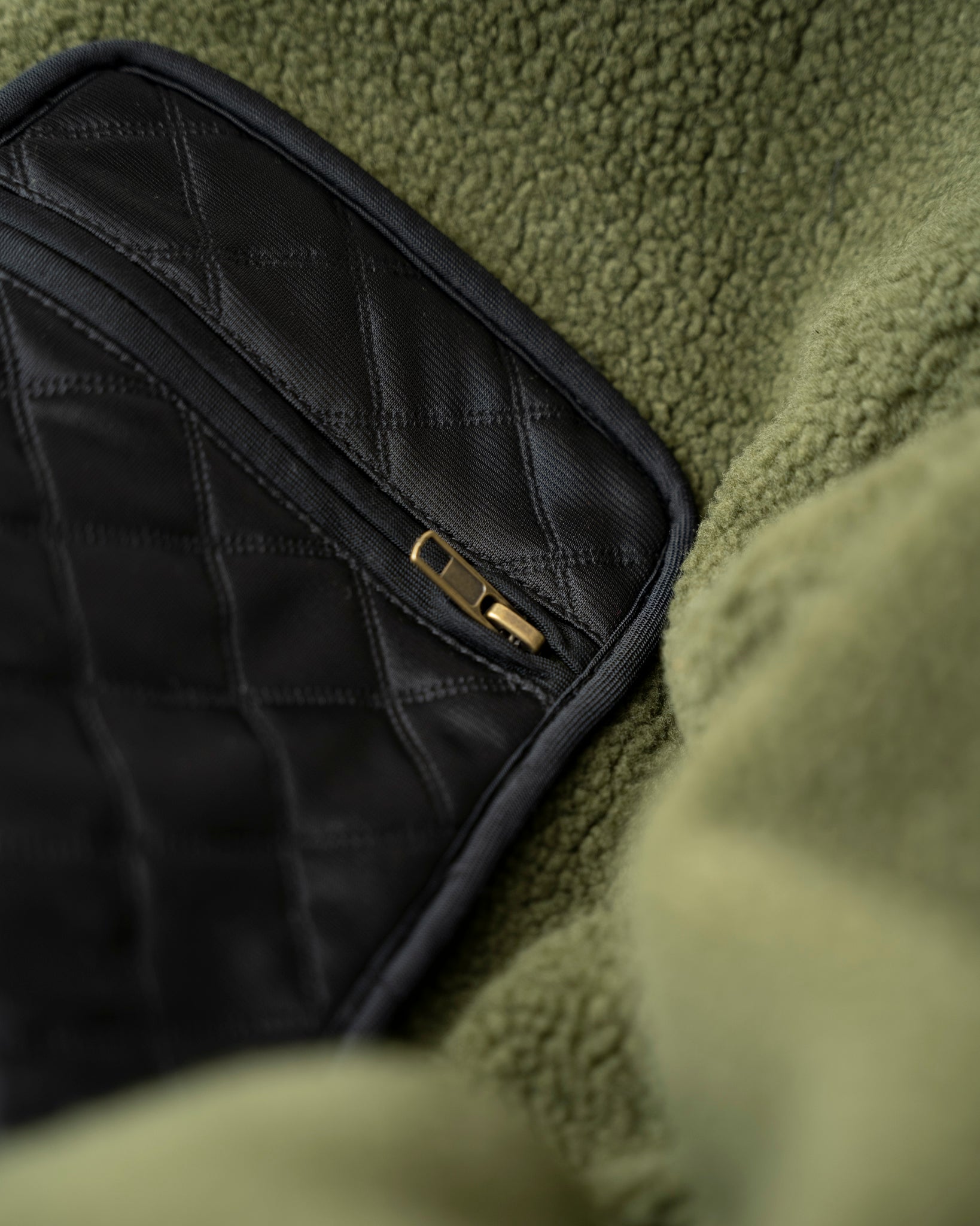 LAKOR Reversible Jacket Jacket Green