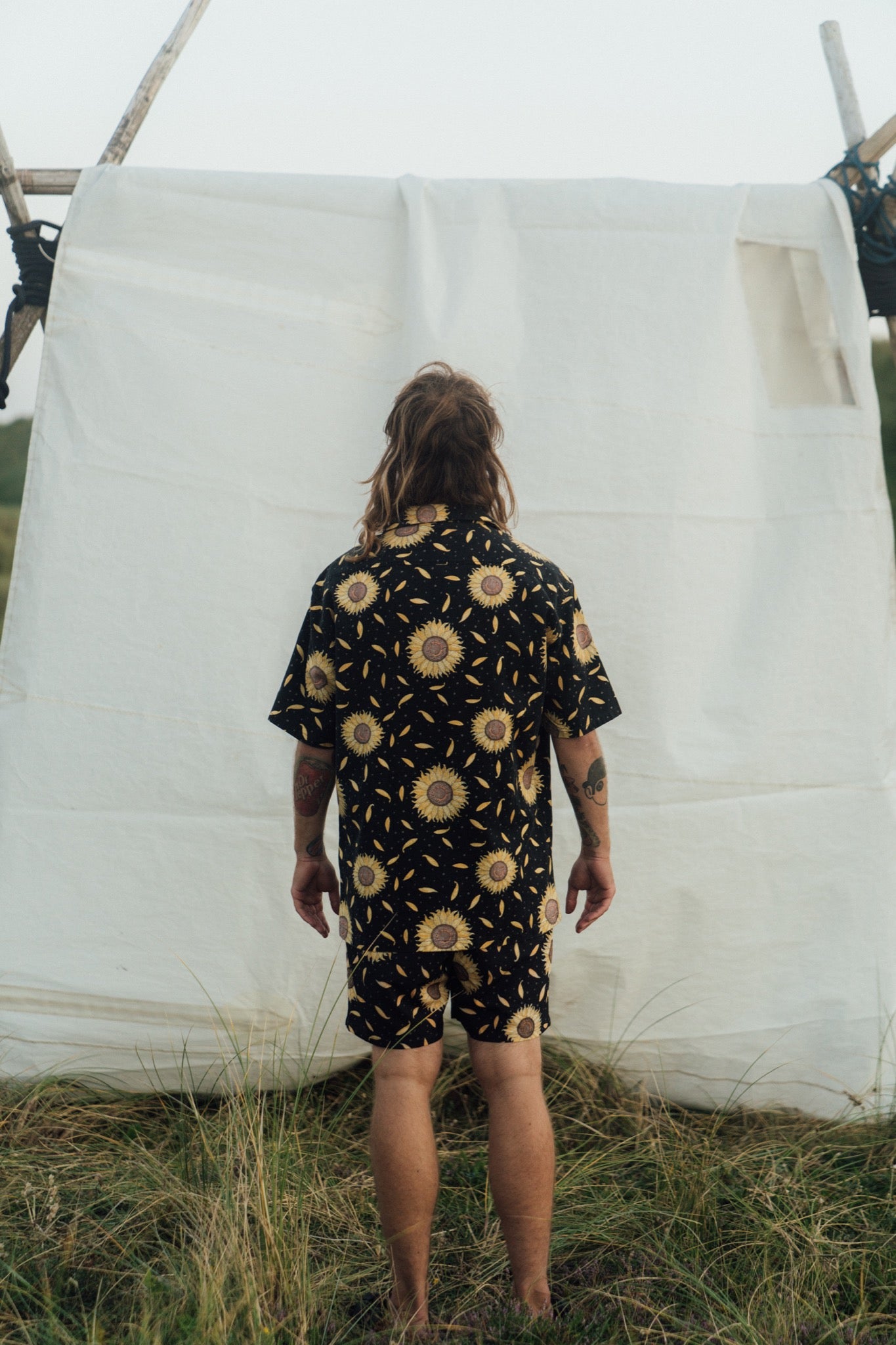 Sunflower Short Sleeve Shirt (Moonless Night)