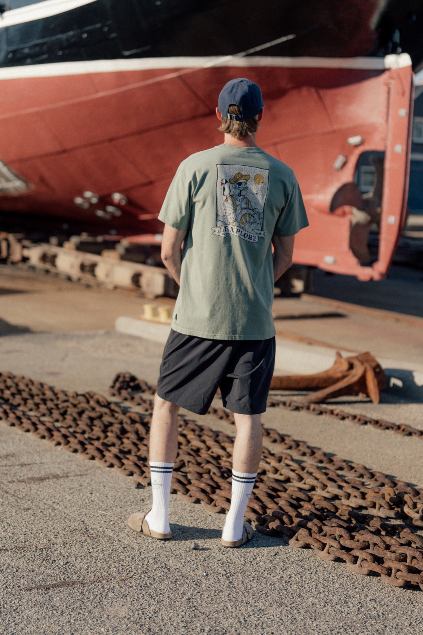 LAKOR Sea Parrot & Shipster Back T-shirt T-Shirt Sea Spray