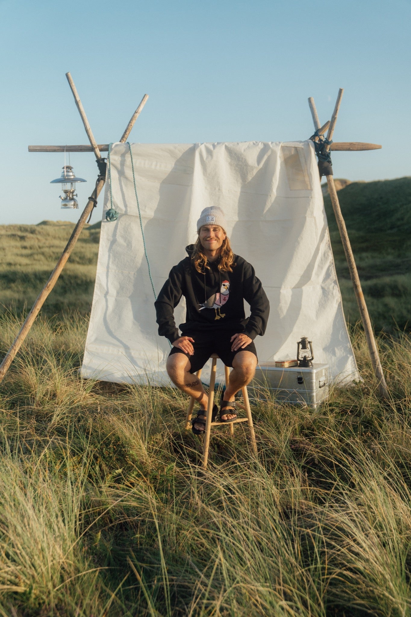 Seaborn Seagull Hoodie - Moonless Night