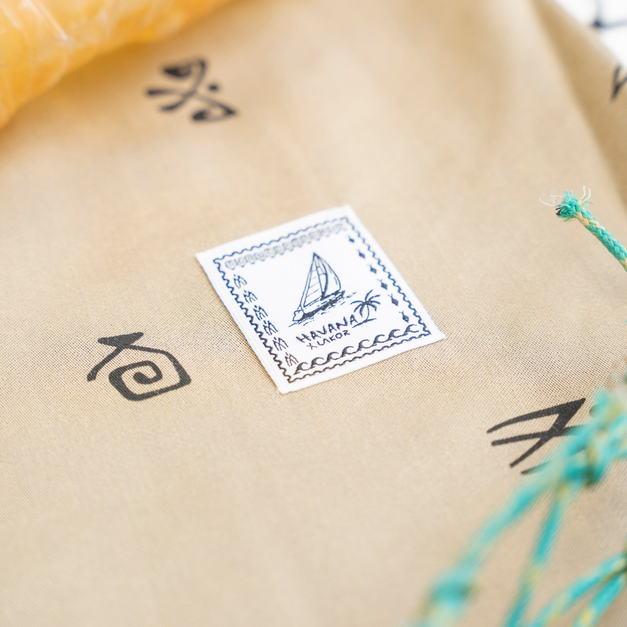 LAKOR Theis Shirt Short Sleeve Shirt Khaki