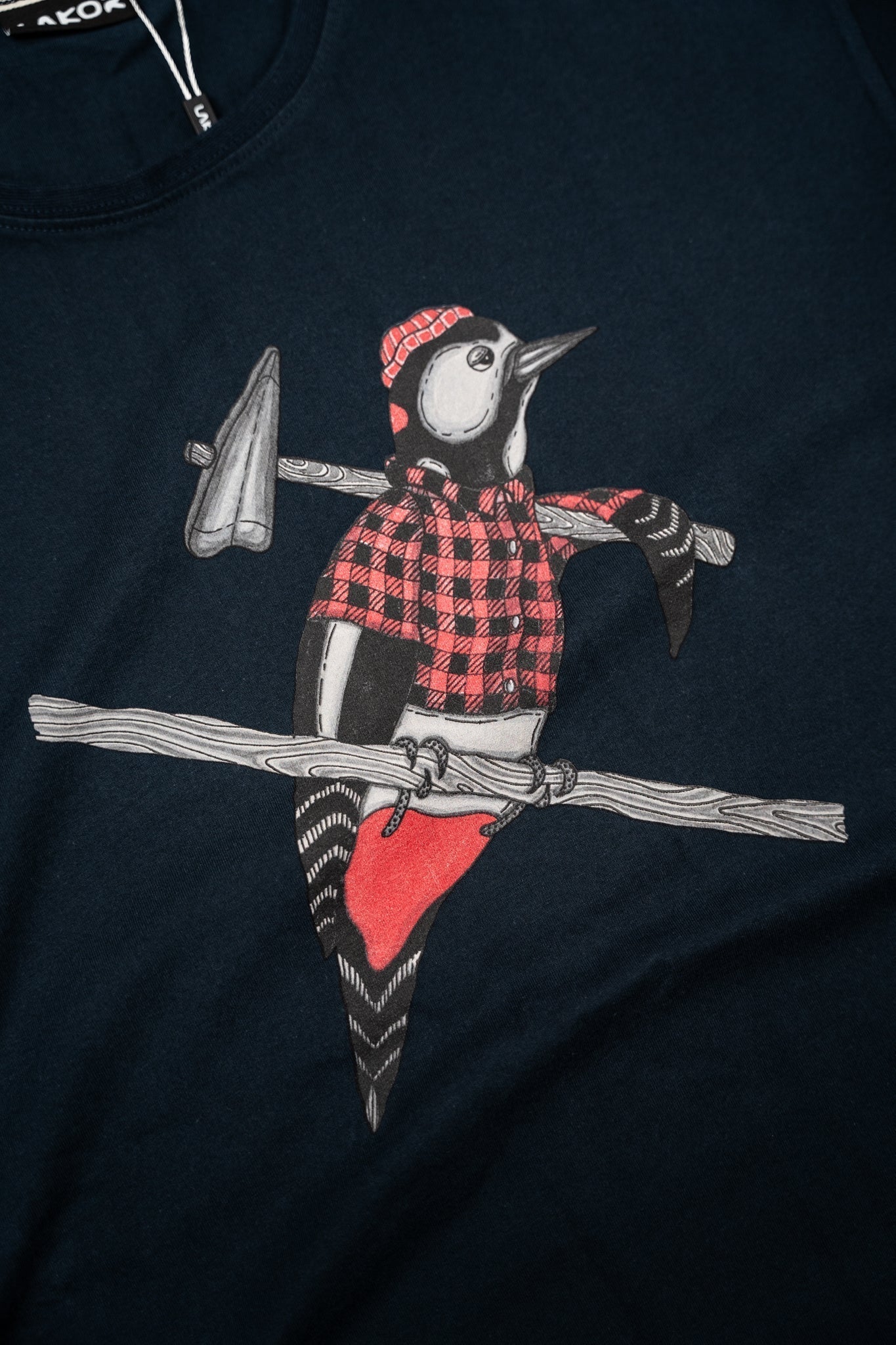 LAKOR Woodpecker T-shirt T-Shirt Blueberry